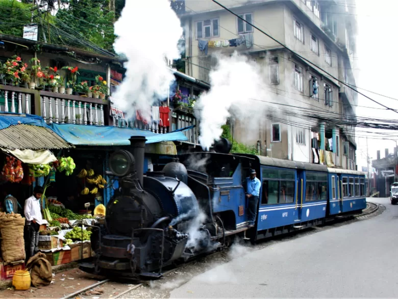 Darjeeling Weekend Trip Plan How to Go things to do Budget Best time